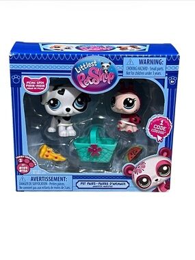 Littlest Pet Shop Teal Picnic Basket Pet Playset - Blue Packaging